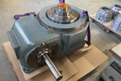 Shipping preparation of a completely overhauled rotary indexing table new component set and replacement of all wear parts